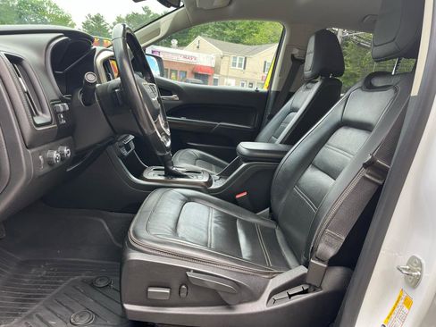 Used 2019 GMC Canyon Denali AWD/4WD image 12