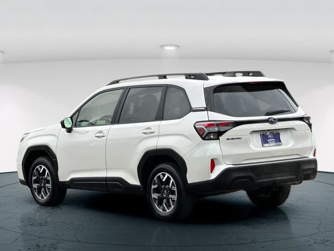 Certified 2025 Subaru Forester Premium w/ Convenience Package #1 image 45