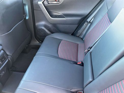 Certified 2022 Toyota RAV4 XSE image 30