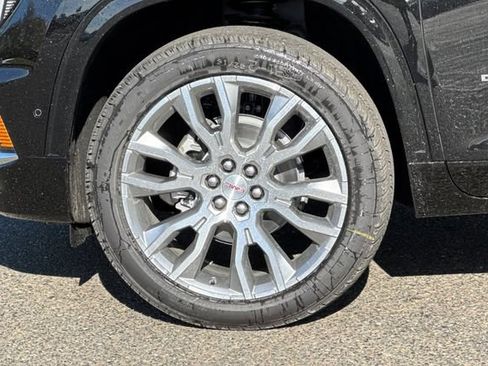 New 2026 GMC Acadia Denali w/ Super Cruise Package AWD/4WD image 34
