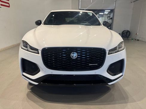 Used 2024 Jaguar F-PACE R-Dynamic S AWD/4WD image 9