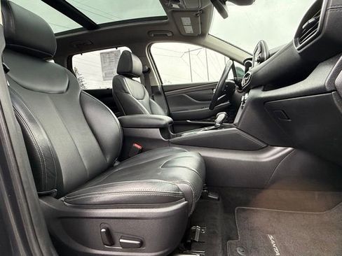 Used 2020 Hyundai Santa Fe SEL w/ Convenience + Premium Package image 31