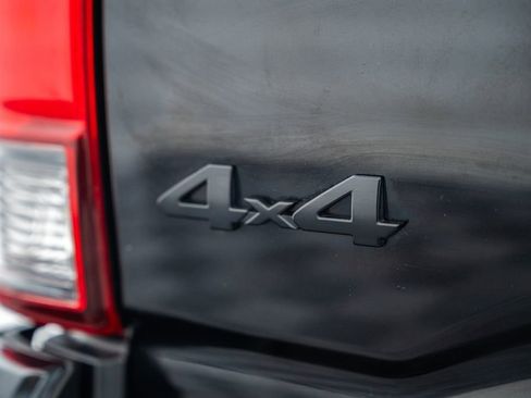 Used 2020 Toyota Tacoma SR w/ SX Package AWD/4WD image 9