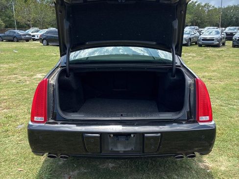 Used 2007 Cadillac DTS Performance FWD image 35