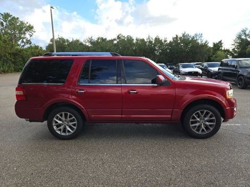 Used 2017 Ford Expedition Limited w/ Equipment Group 301A RWD image 6
