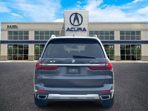 Used 2021 BMW X7 xDrive40i w/ Cold Weather Package image 4