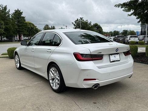 Certified 2026 BMW 330i xDrive Sedan AWD/4WD image 3