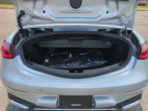 Used 2026 Mercedes-Benz CLE 300 4MATIC Cabriolet image 32
