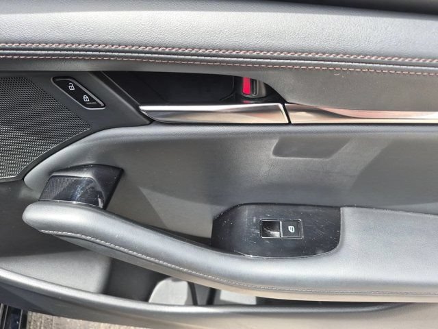 Used 2025 MAZDA MAZDA3 s FWD image 32