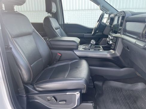 Used 2021 Ford F150 Lariat w/ Max Trailer Tow Package image 15