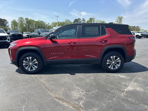 New 2026 Chevrolet Equinox LT w/ Safety and Technology Package FWD image 6