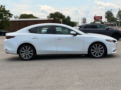 Used 2020 MAZDA MAZDA3 AWD Sedan w/ Select Package image 10
