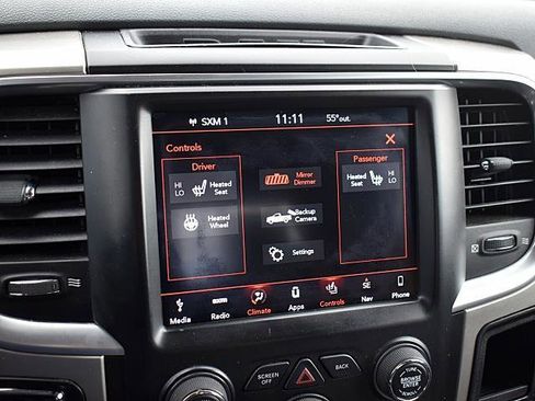 Used 2018 RAM 1500 SLT image 22