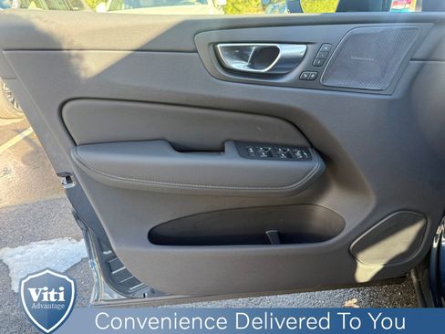 New 2026 Volvo XC60 B5 Ultra w/ Protection Package Premier image 11