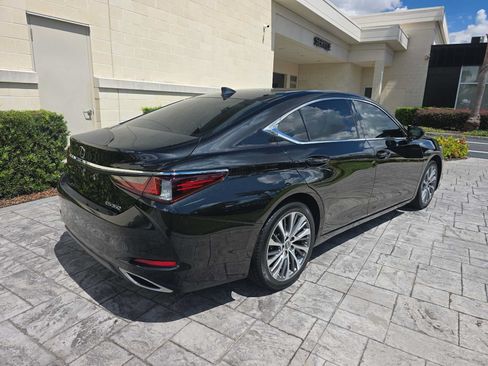 Used 2019 Lexus ES 350 w/ Premium Package FWD image 3