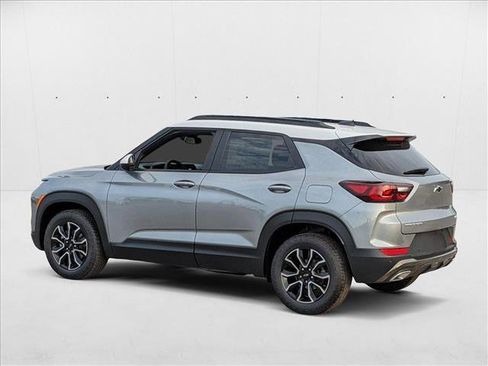 New 2025 Chevrolet TrailBlazer ACTIV w/ Convenience Package FWD image 7