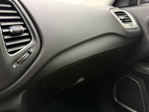 Used 2020 Jeep Compass Sport image 24