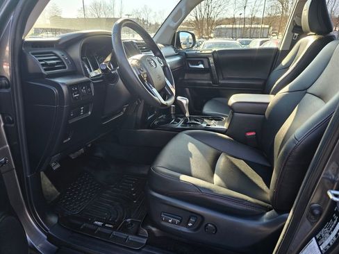 Certified 2020 Toyota 4Runner TRD Off-Road Premium w/ Moonroof Package image 16