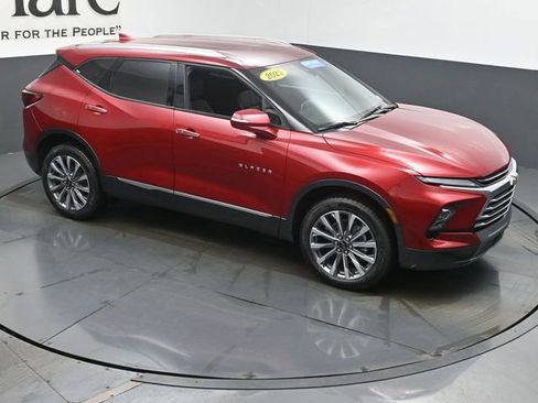 Certified 2025 Chevrolet Blazer Premier w/ Driver Confidence II Package image 47