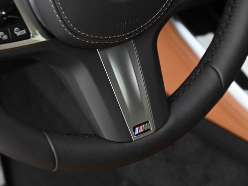 New 2026 BMW X5 xDrive40i w/ Executive Package image 21