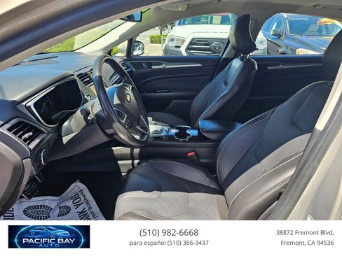Used 2015 Ford Fusion Energi Titanium FWD image 12