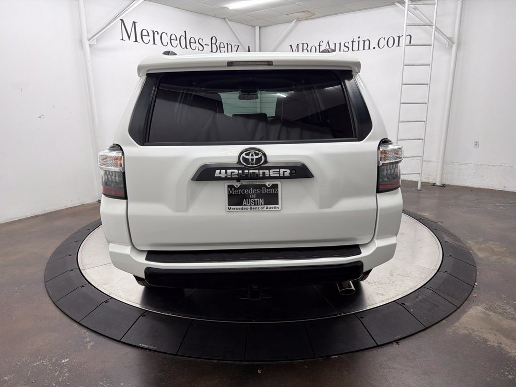 Used 2016 Toyota 4Runner TRD Pro AWD/4WD image 6