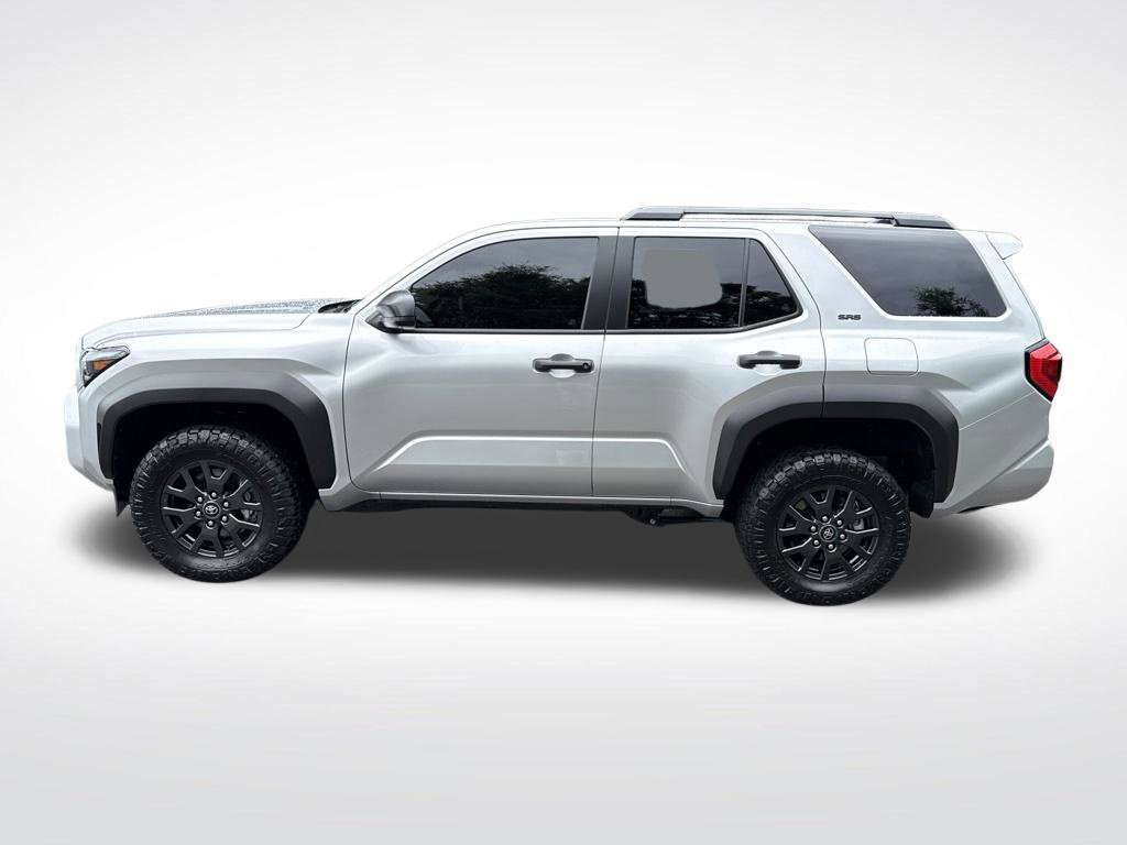 Used 2026 Toyota 4Runner SR5 AWD/4WD image 8