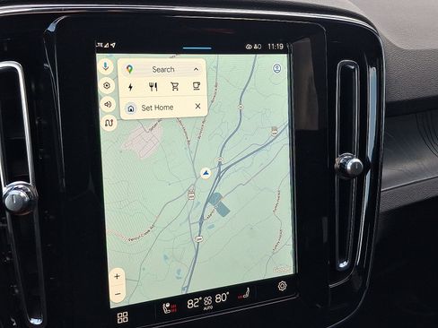 Certified 2024 Volvo C40 P8 Recharge Plus w/ Climate Package image 17