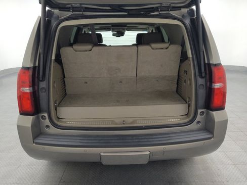 Used 2017 Chevrolet Tahoe LT w/ LT Signature Package image 29