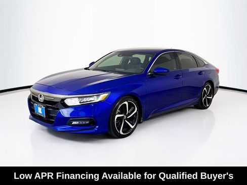 Used 2018 Honda Accord Sport image 3
