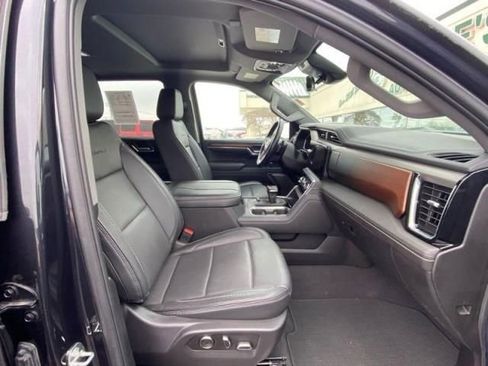 Used 2024 GMC Sierra 1500 Denali image 9
