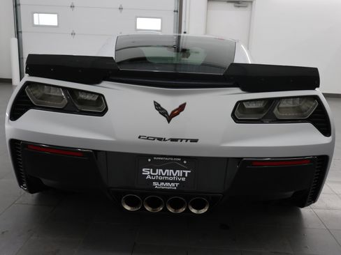 Used 2019 Chevrolet Corvette Z06 RWD image 23