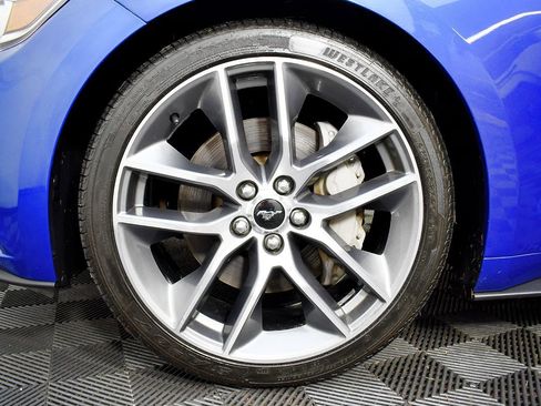 Used 2017 Ford Mustang GT Premium w/ Equipment Group 401A image 20