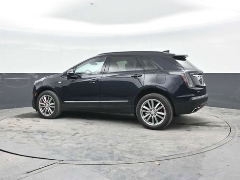 Used 2022 Cadillac XT5 Sportv AWD/4WD image 2