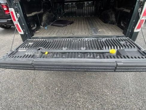 Used 2014 Ford F150 XLT w/ Equipment Group 302A Luxury AWD/4WD image 33