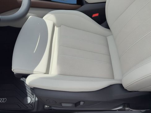 New 2026 Audi A6 Premium Plus AWD/4WD image 16
