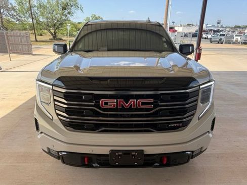 Used 2026 GMC Sierra 1500 AT4 w/ Technology Package AWD/4WD image 2