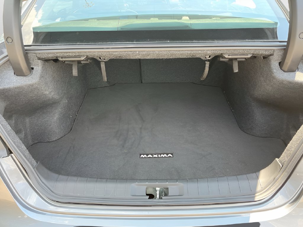 Used 2021 Nissan Maxima Platinum w/ Sport Mat Group FWD image 28