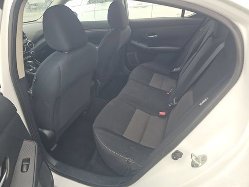 Used 2021 Nissan Sentra SV FWD image 14