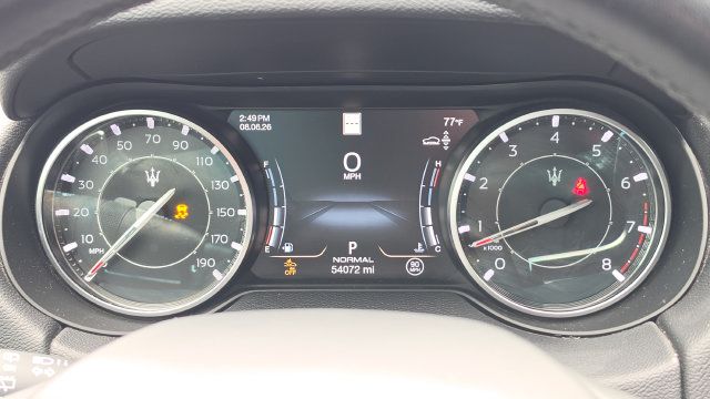 Used 2023 Maserati Levante Modena AWD/4WD image 13