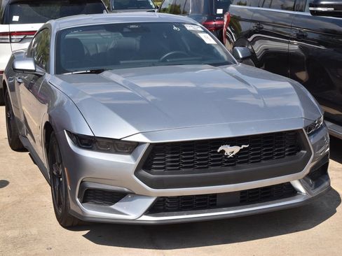 Used 2026 Ford Mustang Premium RWD image 4