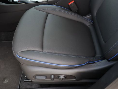 Certified 2026 Buick Encore GX Sport Touring w/ Comfort Package image 20