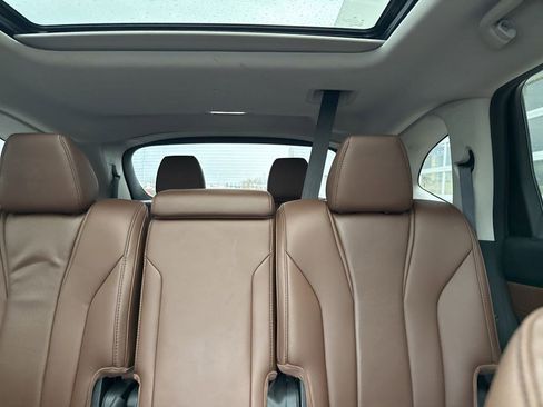 Used 2023 Acura MDX SH-AWD w/ Technology Package image 12