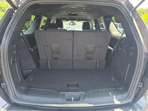 Used 2025 Dodge Durango R/T w/ Blacktop Package AWD/4WD image 33