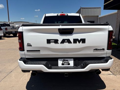 Used 2025 RAM 1500 Big Horn AWD/4WD image 11