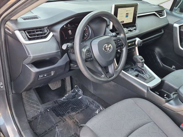 Used 2024 Toyota RAV4 XLE FWD image 10