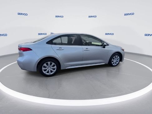 Used 2023 Toyota Corolla LE image 9