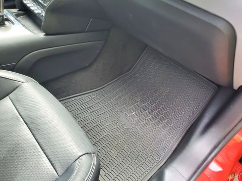 Used 2015 Ford Mustang GT Premium RWD image 37