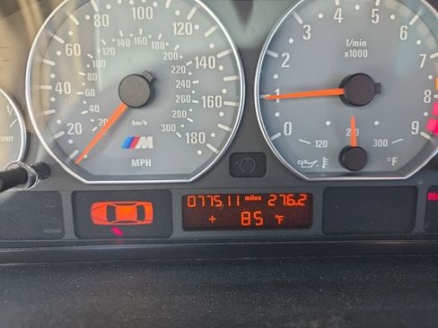 Used 2005 BMW M3 Convertible image 6