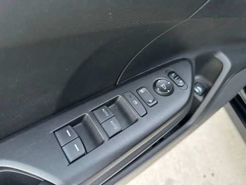 Used 2019 Honda Civic LX image 15